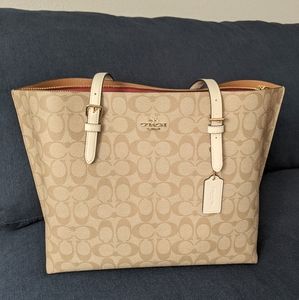 Coach Signature Mollie Tote